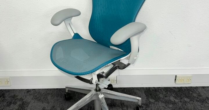 The Ultimate Ergonomic Mesh Office Chair: Comfort and Support for Long Work Hours