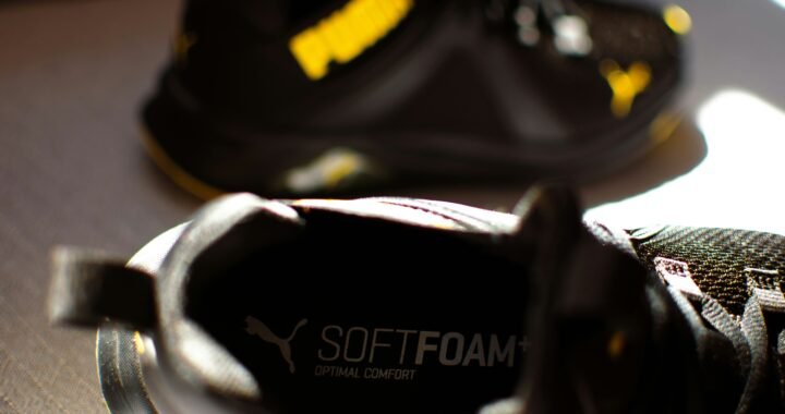 Elevate Your Game: Unleashing Performance with VKTRY Gold Carbon Fiber Insoles